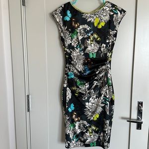 Stunning dress from Marc Cain XS/S beautiful flowers and butterflies pattern